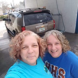 Meet your Posher, Holly